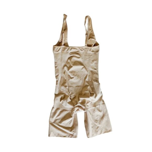 Spanx ASSETS Red Hot Label Open-Bust Mid Thigh Body Briefer Shapewear sz 1X - Picture 4 of 8